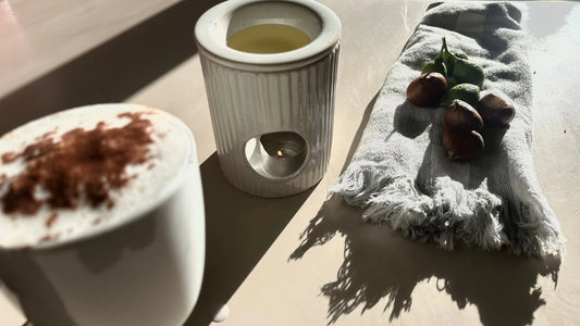 Warm hot chocolate on a cold winter morning melting Australia's best and strongest wax melts by Galloway Indulgence