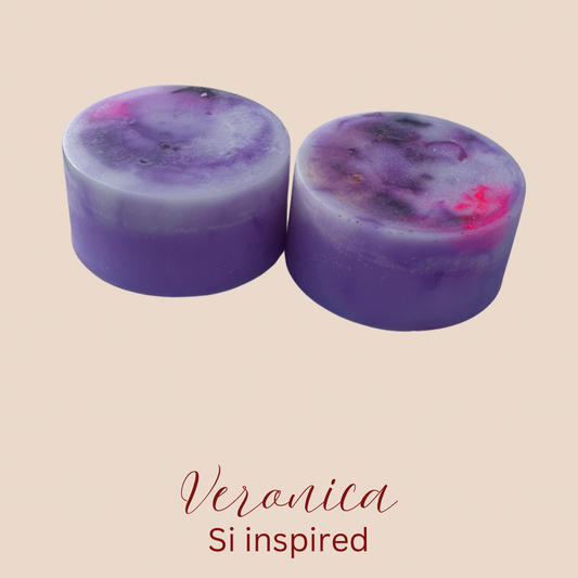 Veronica Georgio Si inspired purple wax melts